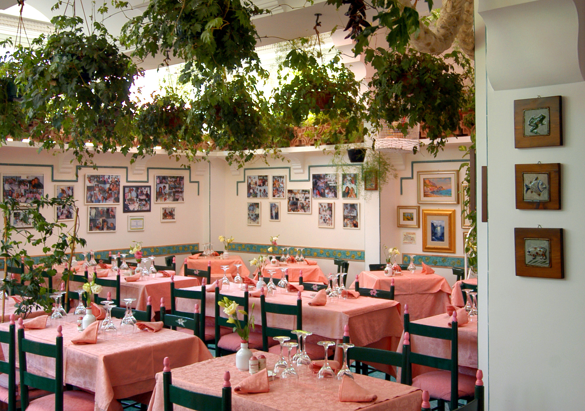 Restaurant La Capannina on Capri Dining with the De Angelis family