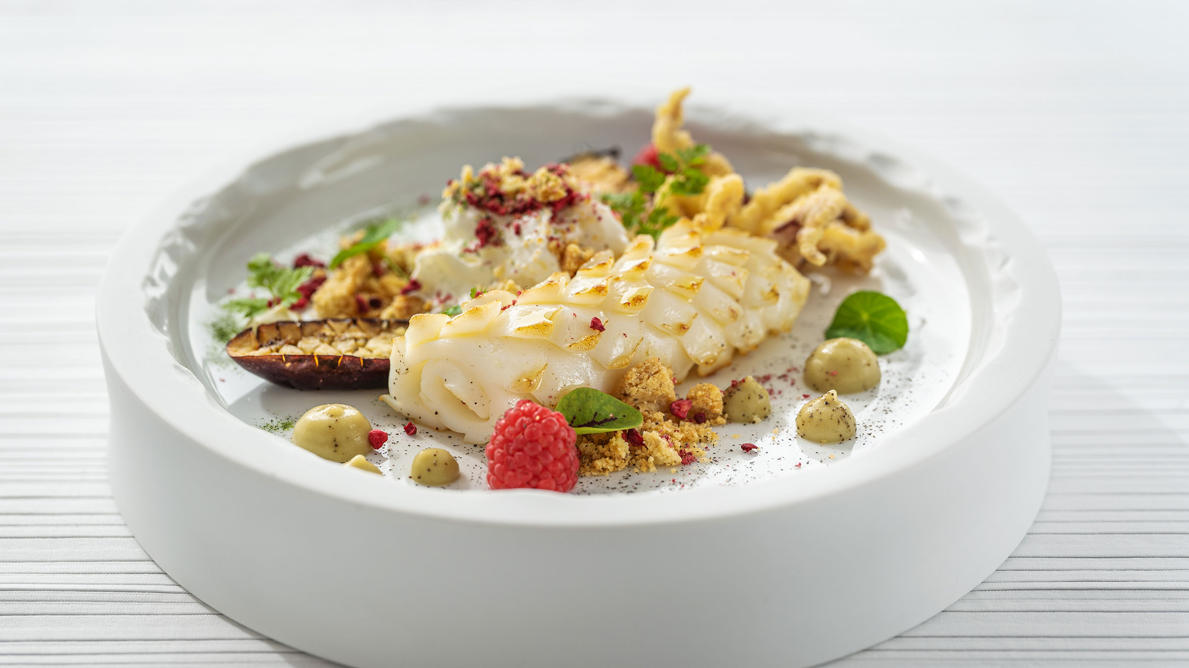 Restaurant Un piano nel cielo in Praiano: Modern design and gourmet