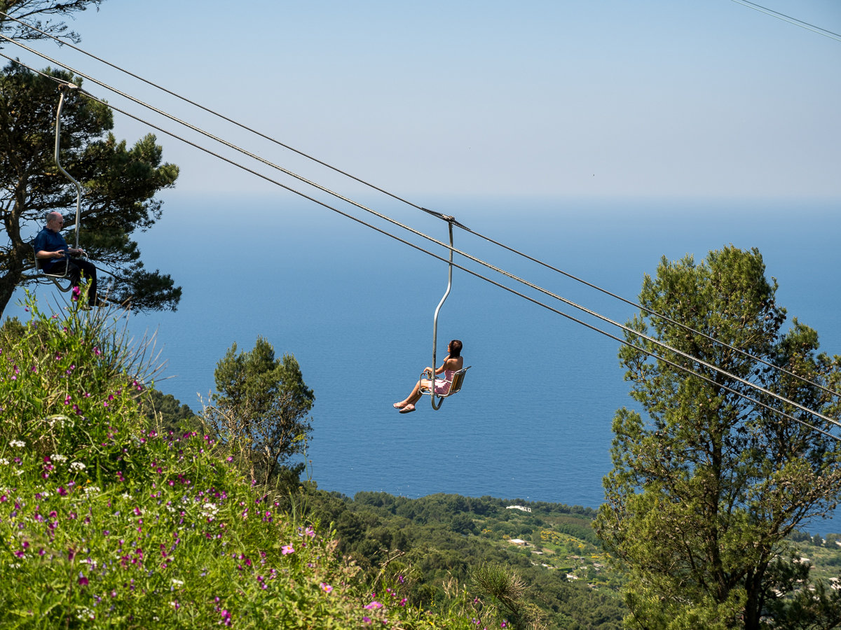 Getting Around Capri Funicular, Bus and Taxis Info
